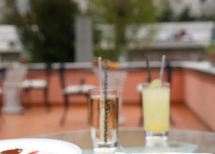 Sultanahmet Palace 4*